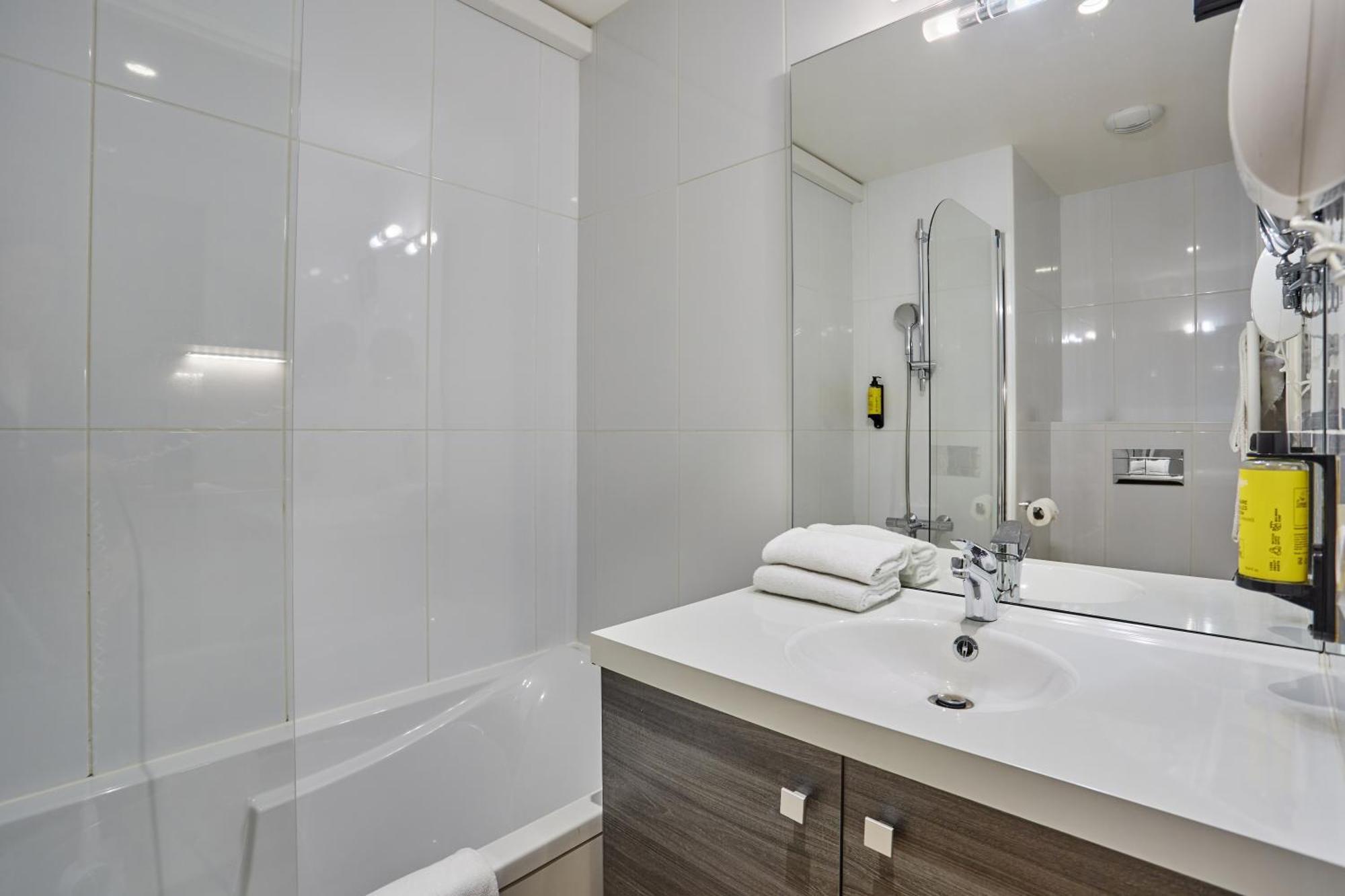 Appart Hotel Odalys City Paris Montmartre Ngoại thất bức ảnh
